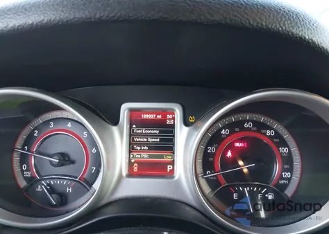 2018 Dodge Journey Sxt z USA, uszkodzony, nr VIN 3C4PDCBG8JT512124